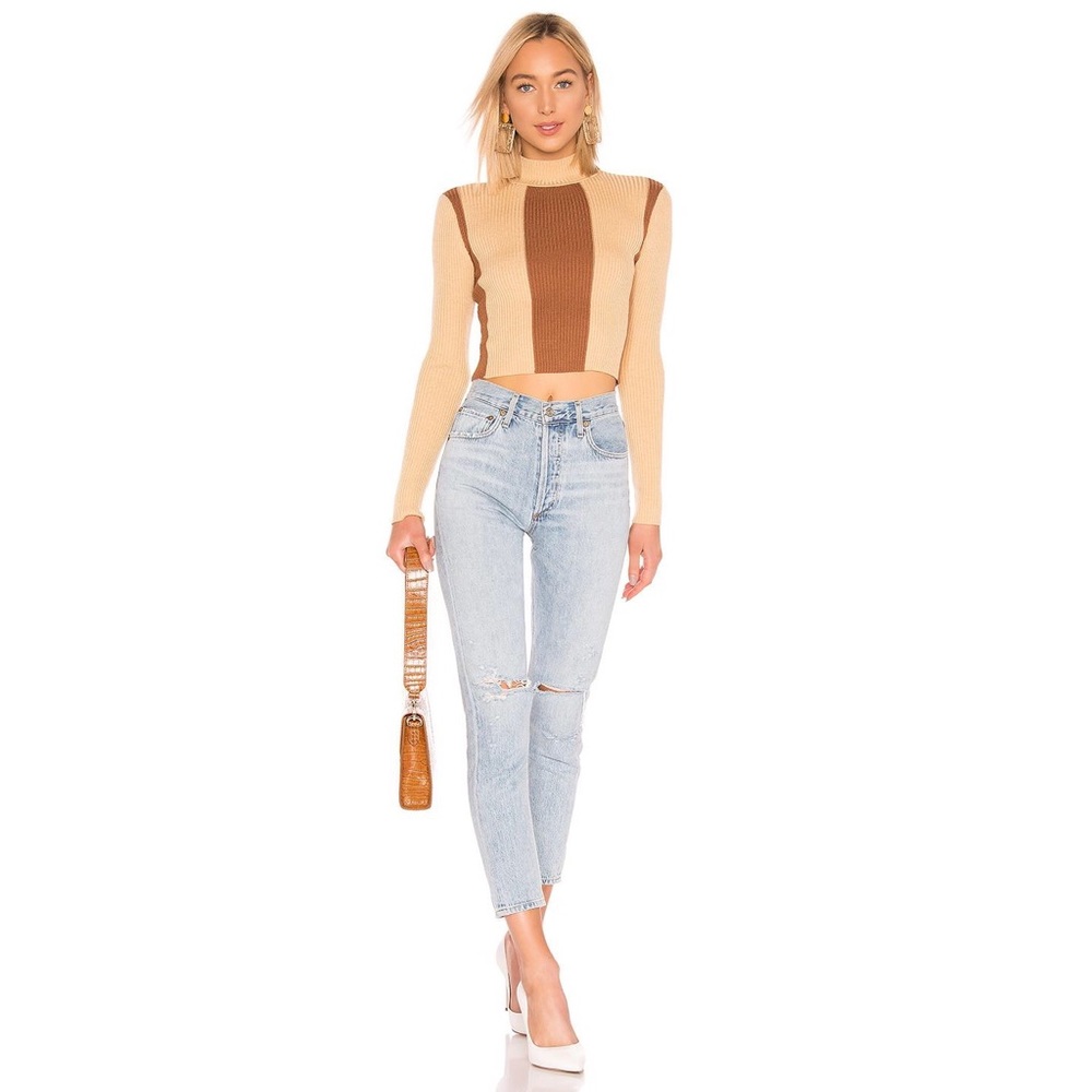 NWT House of Harlow Tan sweater